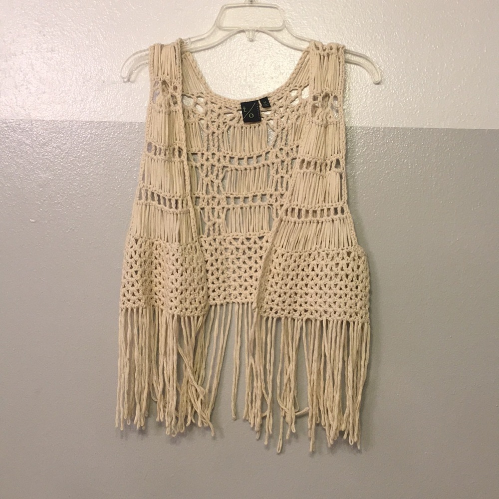 Knit vest